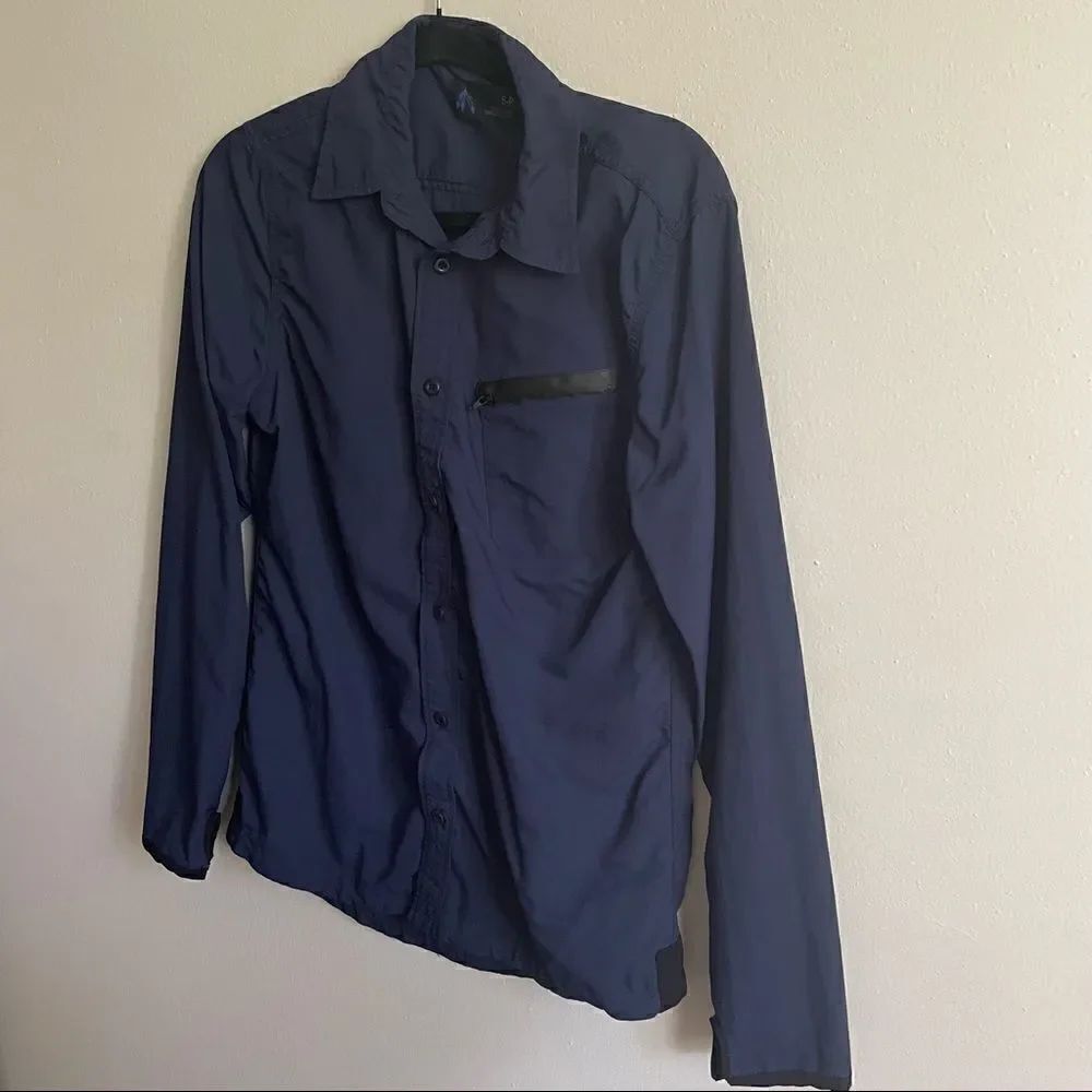 Urban Outfitters Three Feathers Nylon Drawpull Shirt